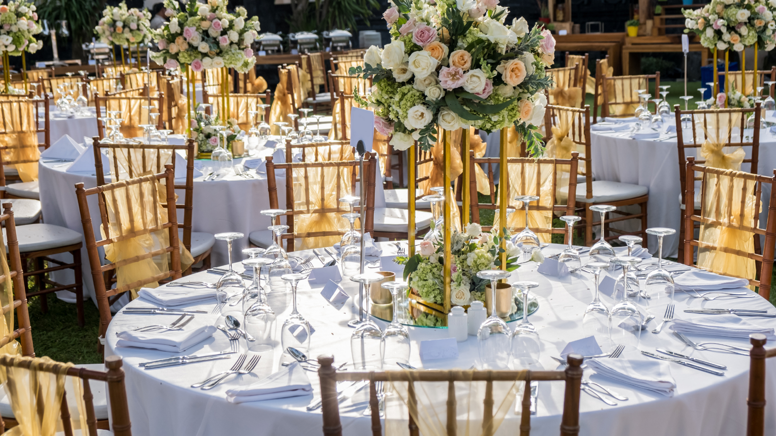 Elegant wedding reception